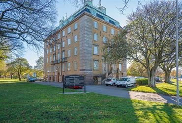 Bredgatan 2, Sjömanshuset